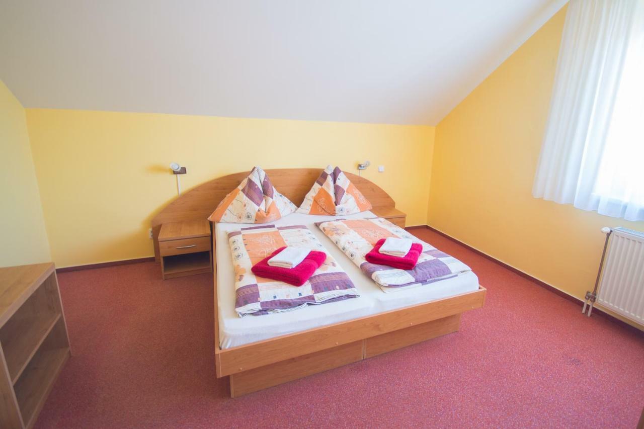 Penzion Ajda Liptovský Mikuláš Extérieur photo
